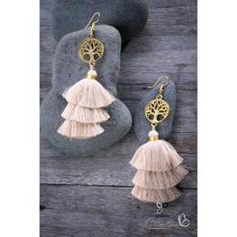 Arany életfa medálos rojtos fülbevaló - krém